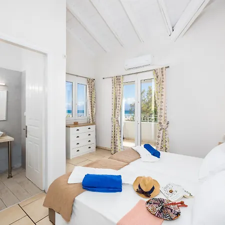 Ormos House Villa *