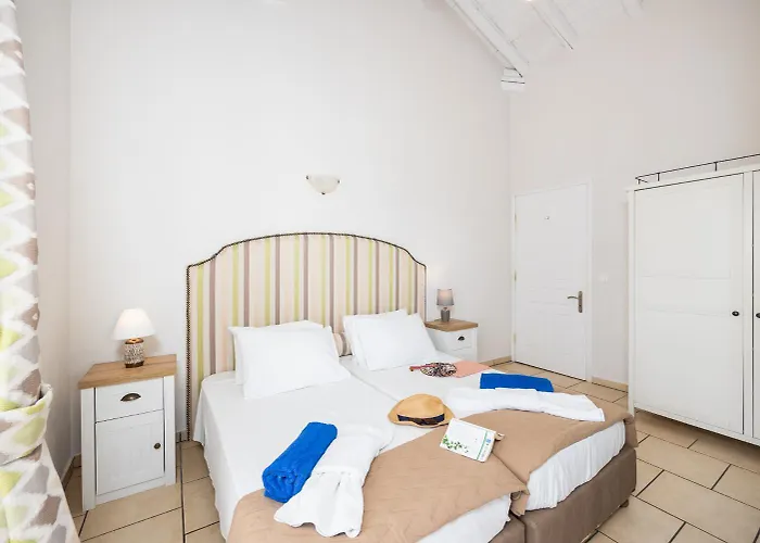 Ormos House * Apraos
