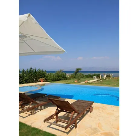 Villa Ormos House Apraos
