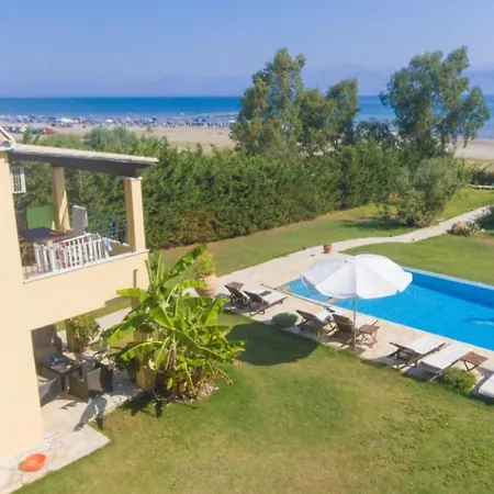 Villa Ormos House *