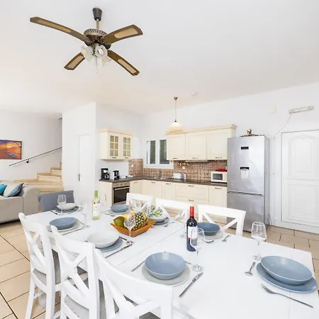 Vilă Ormos House Apraos