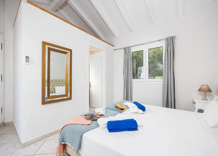 Ormos House * Apraos