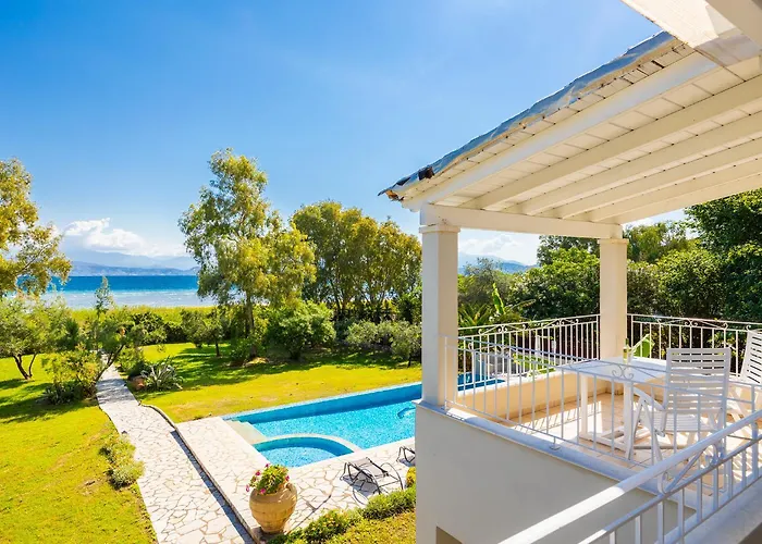 Villa Ormos House *