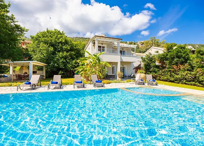Villa Ormos House *